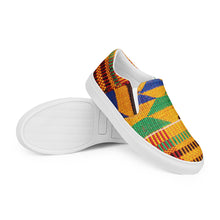 Load image into Gallery viewer, Men’s slip-on canvas shoes
