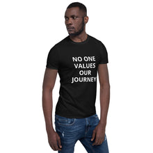 Load image into Gallery viewer, T-SHIRT
